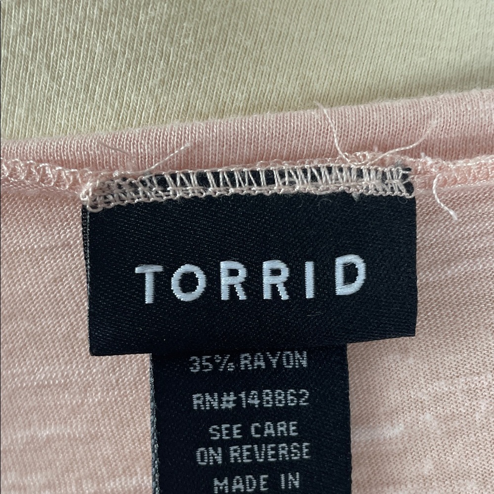 Torrid Blush Pink Graphic "Wake Me When It's Friday" Top - Size 2X - Picture 10 of 12